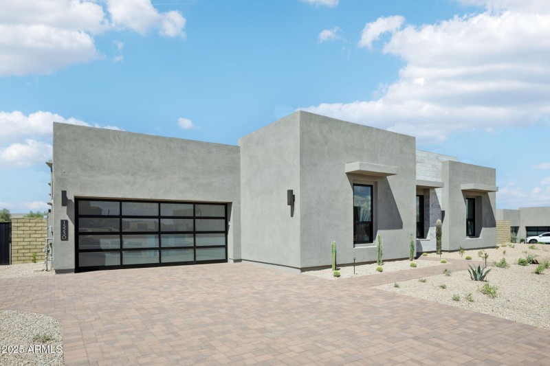 6-web-or-mls-13230 E Buckskin Trail-S070