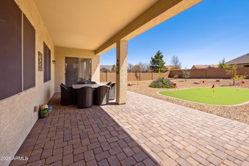 025_Patio