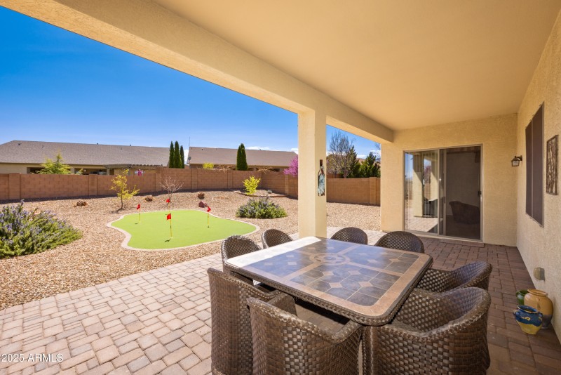 026_Patio