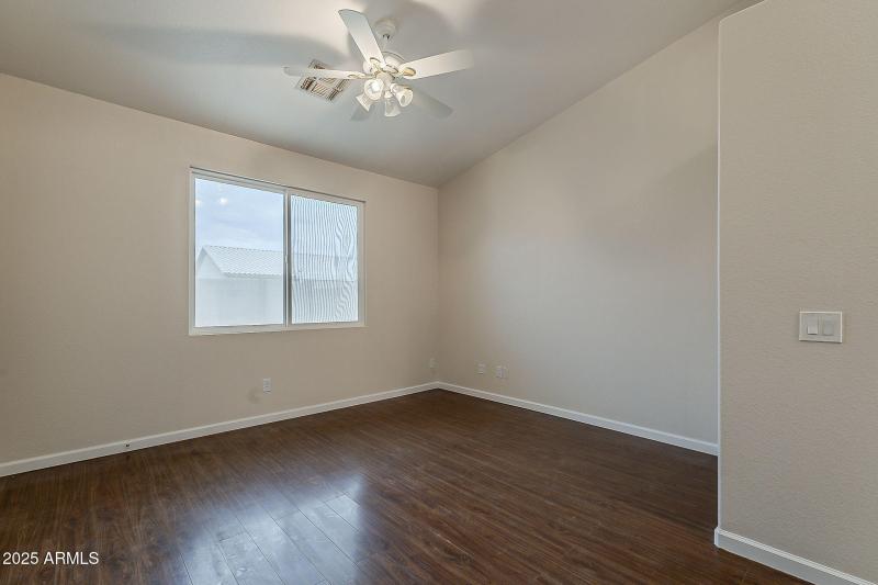 19-web-or-mls-Desert Bloom-19