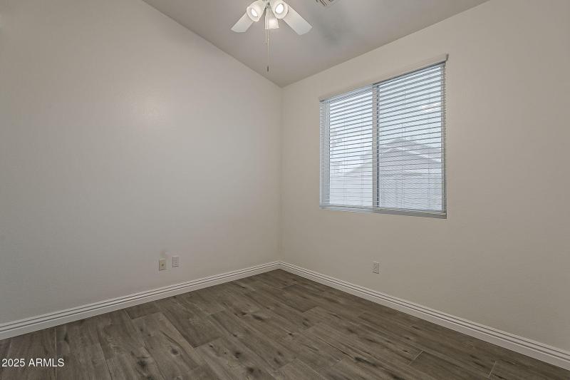 28-web-or-mls-Desert Bloom-28