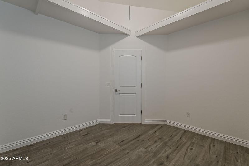 31-web-or-mls-Desert Bloom-31