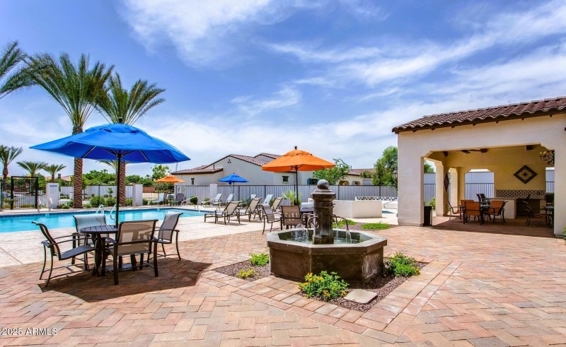 Cachet at Wigwam pool and ramada