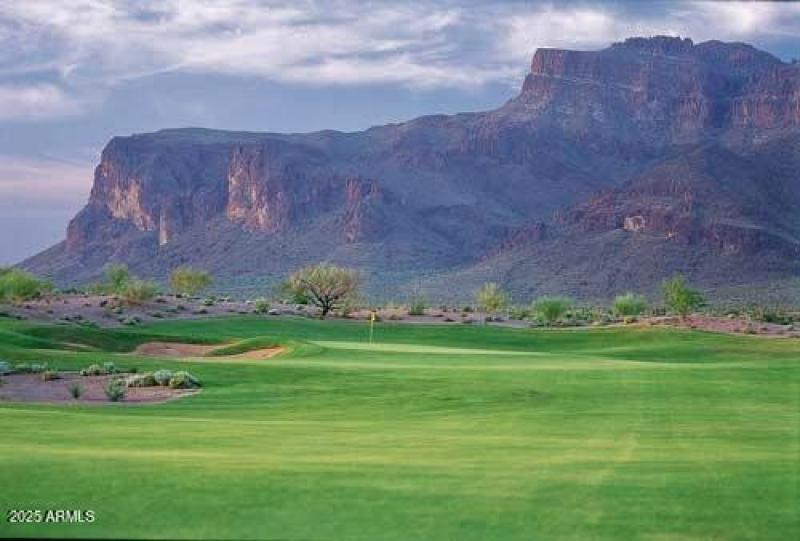 Prospector Hole #1 Superstition