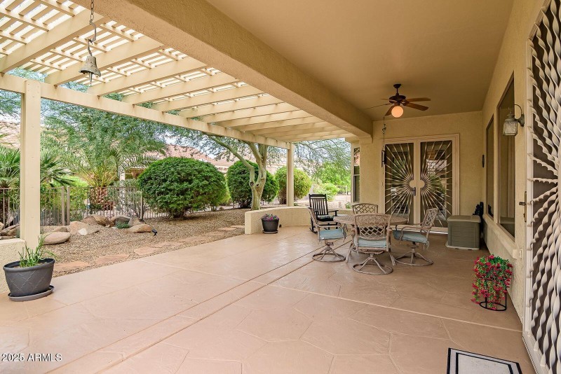 hr - back patio 2
