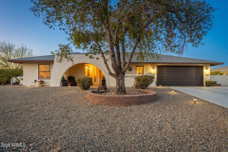 11138 W Hatcher Rd - 44