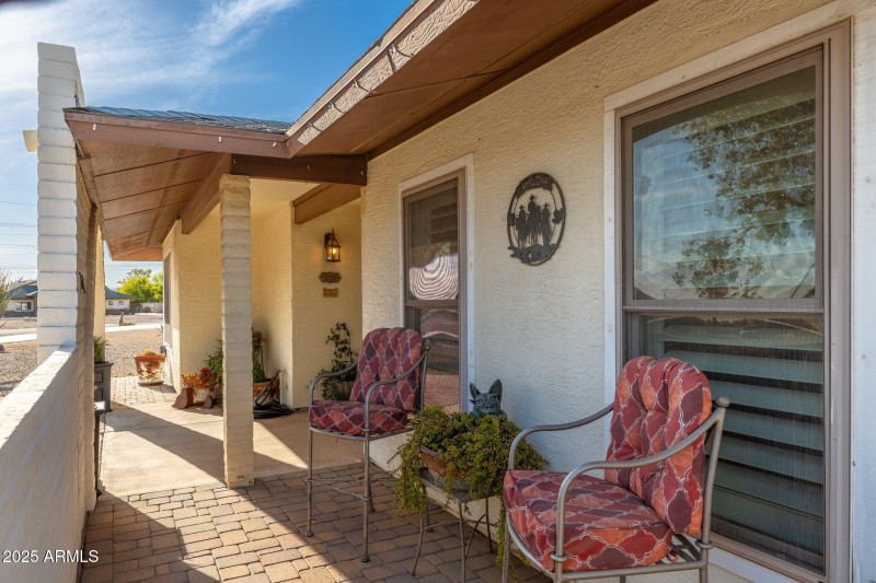 11138 W Hatcher Rd - 05