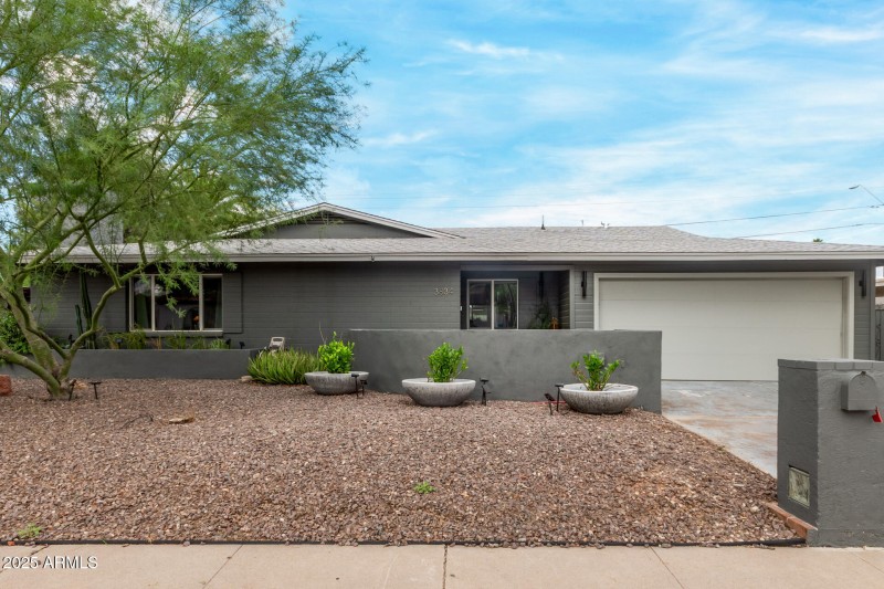 01 Shaw Butte