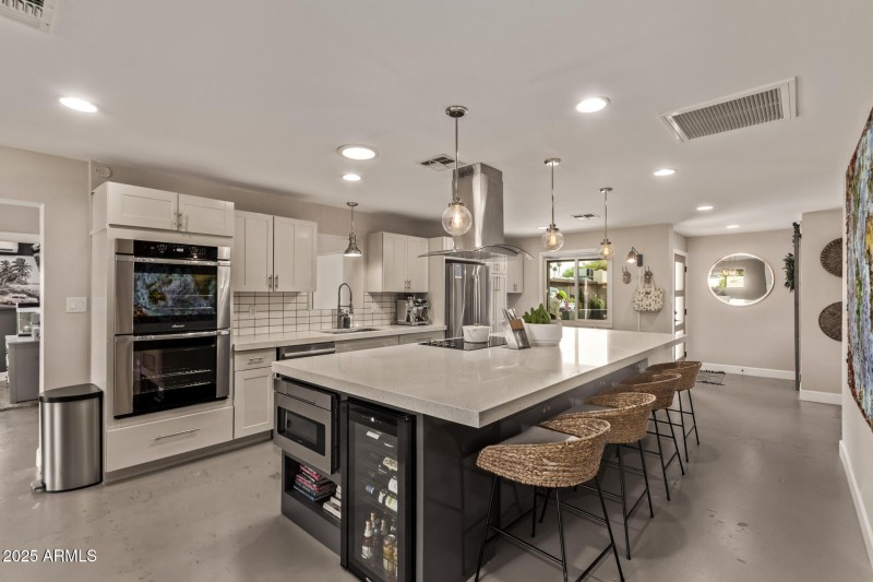 17 Shaw Butte