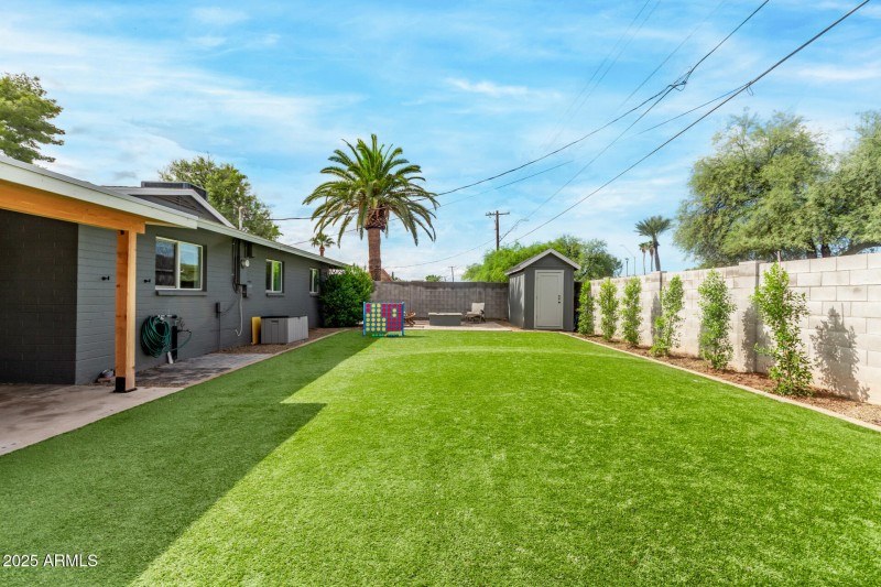 37 Shaw Butte
