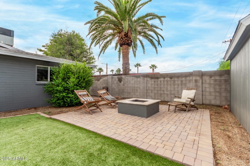 39 Shaw Butte