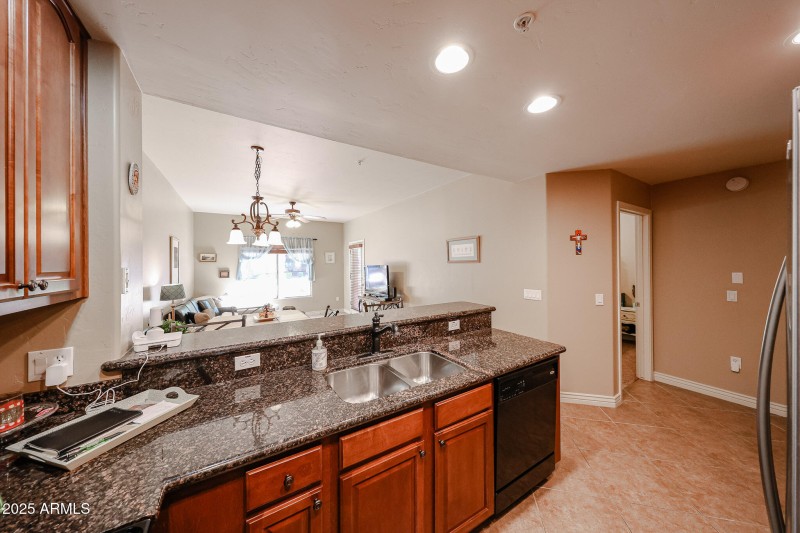 Roberts Kitchen 4