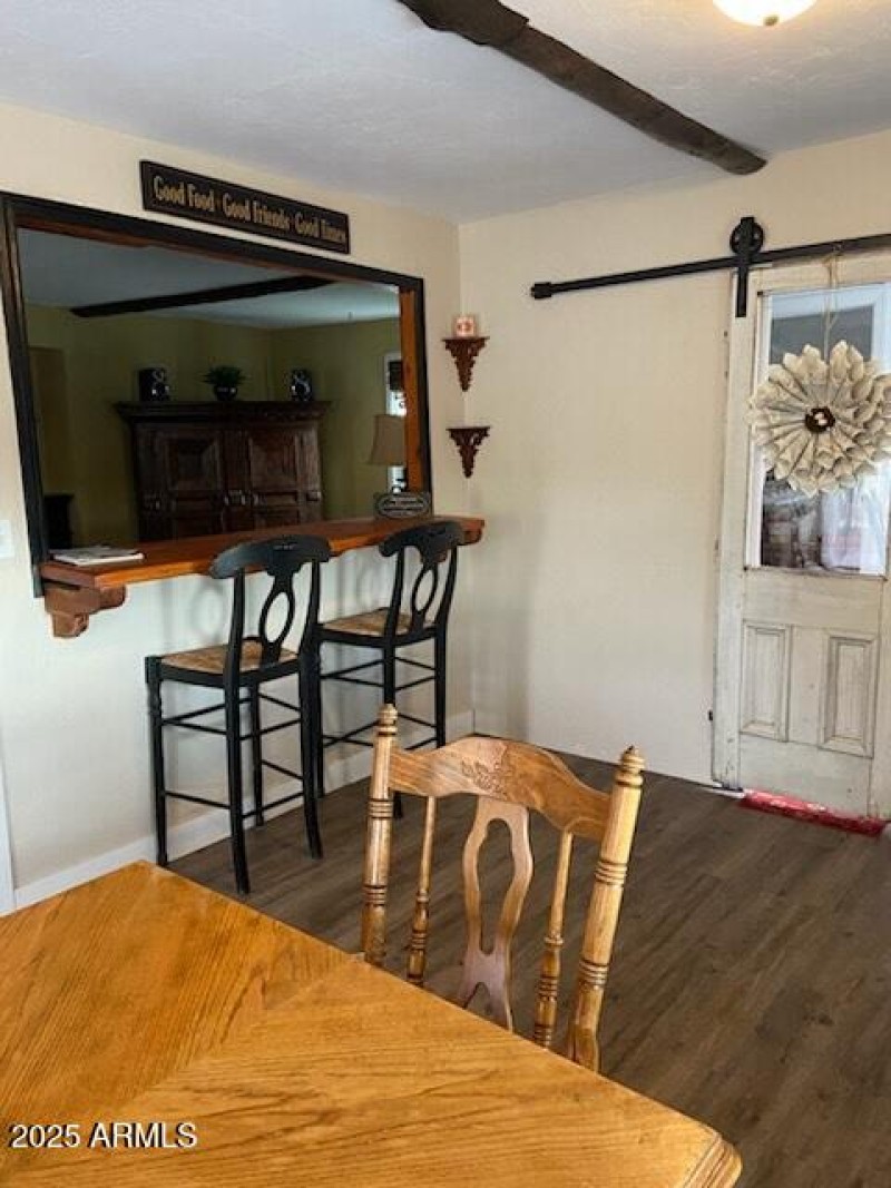 225 N Lobb Ave -16
