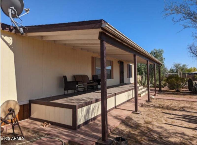 FRONT DECK