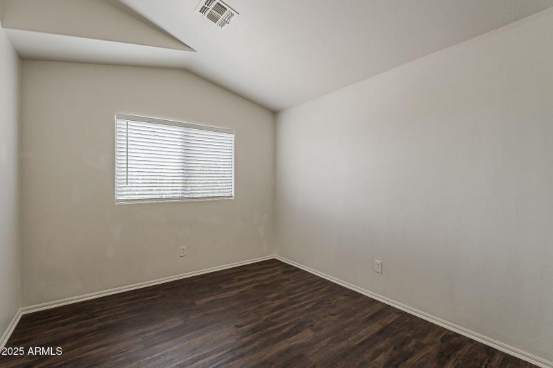 35-web-or-mls-Medlock-35