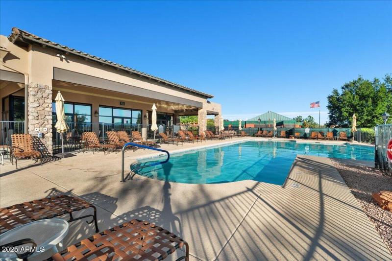 37-Community Pool