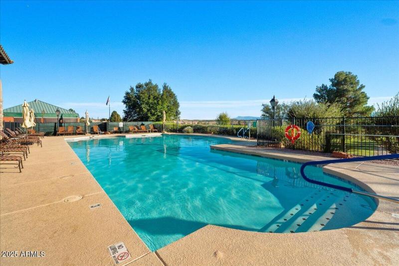 35-Community Pool