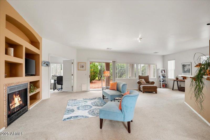 10-Living Room