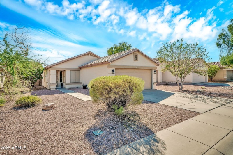 14817 W Redfield Rd-2