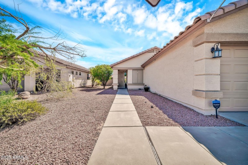 14817 W Redfield Rd-4