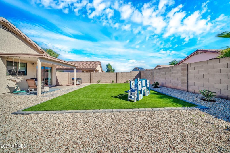 14817 W Redfield Rd-26