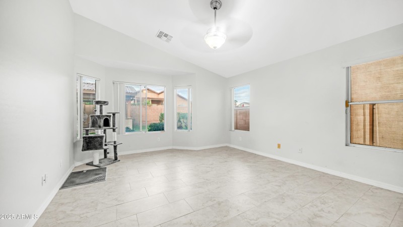 4448 E Redwood Ln (1)