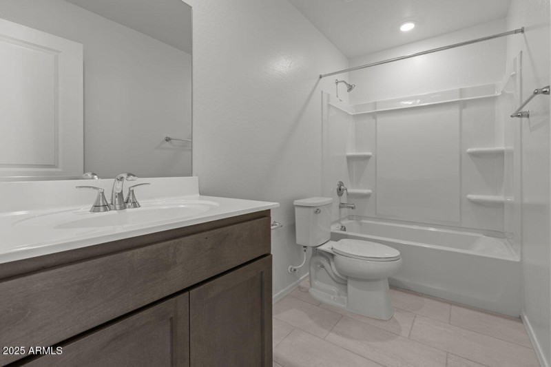 KBPHX_MLS_EntradaDelOroClassics-Lot28_97