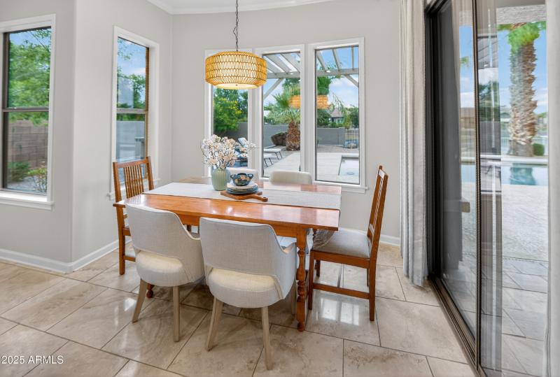 Eat in Area and views