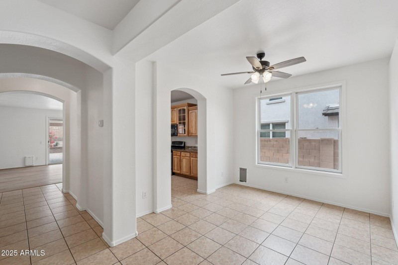 17-web-or-mls-N 292nd Ln-S1110-017