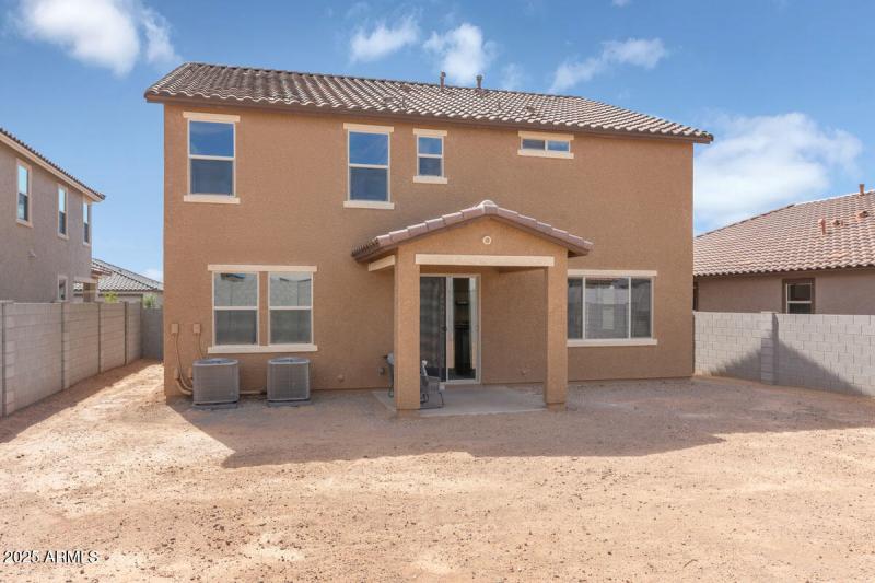 KBPHX_MIR_DesertOasis-Lot141_8667_1-1200