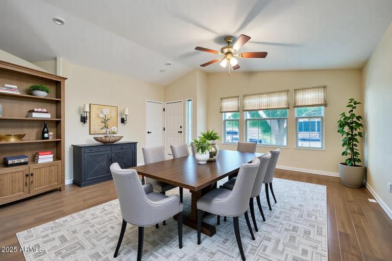 Dining Room (staged)