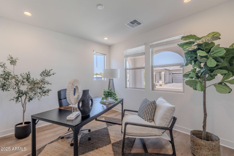 Office/Flex Space