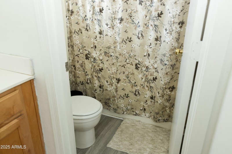 Master WC