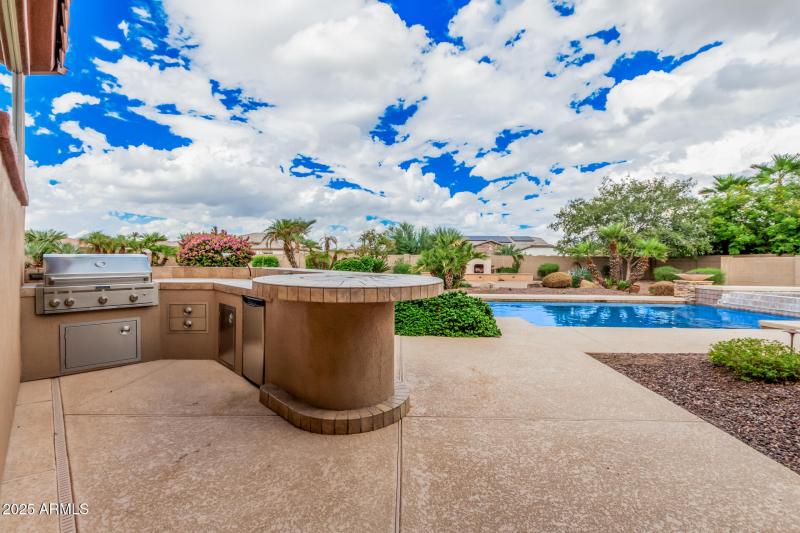 40 Montebello