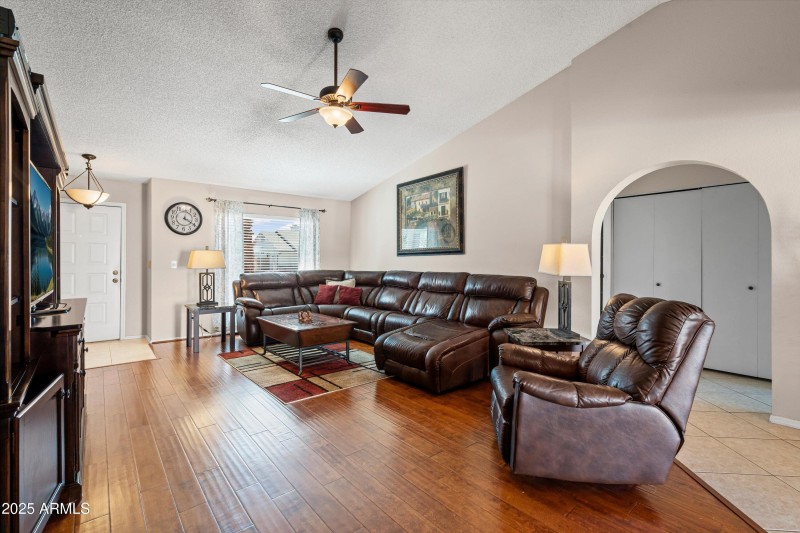 10-Living Room