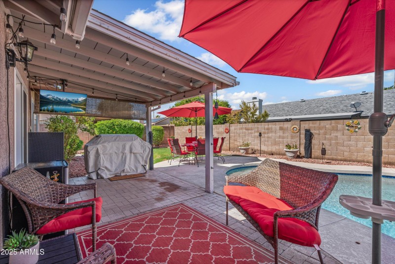 27-Covered Patio