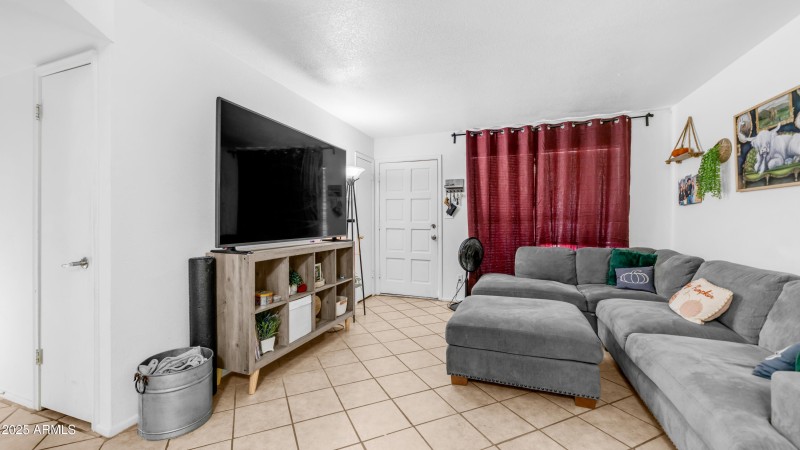 765 N Arrowhead (14)