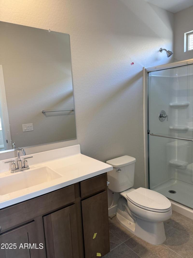 BR45 Lot 210 Bath3