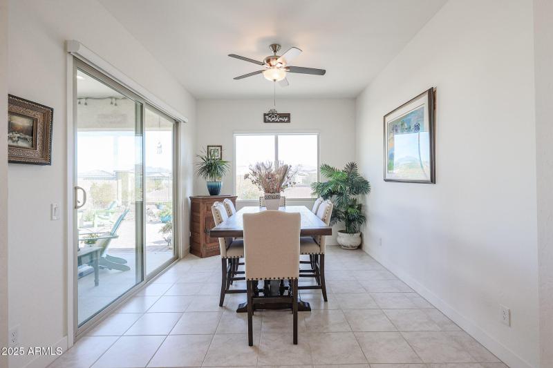 Dining Area Off Kitchen