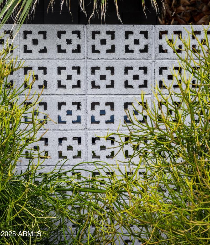 Mide century details everywhere