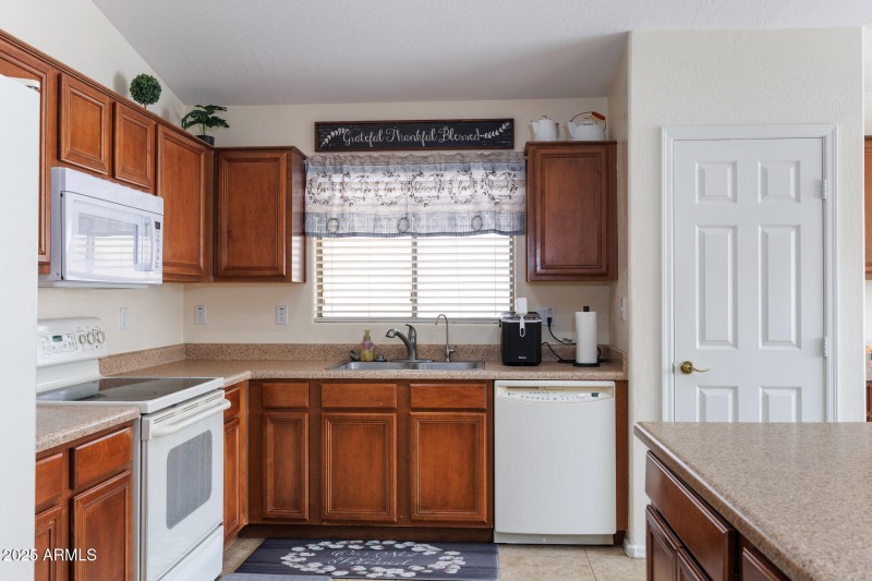 Kitchen 3