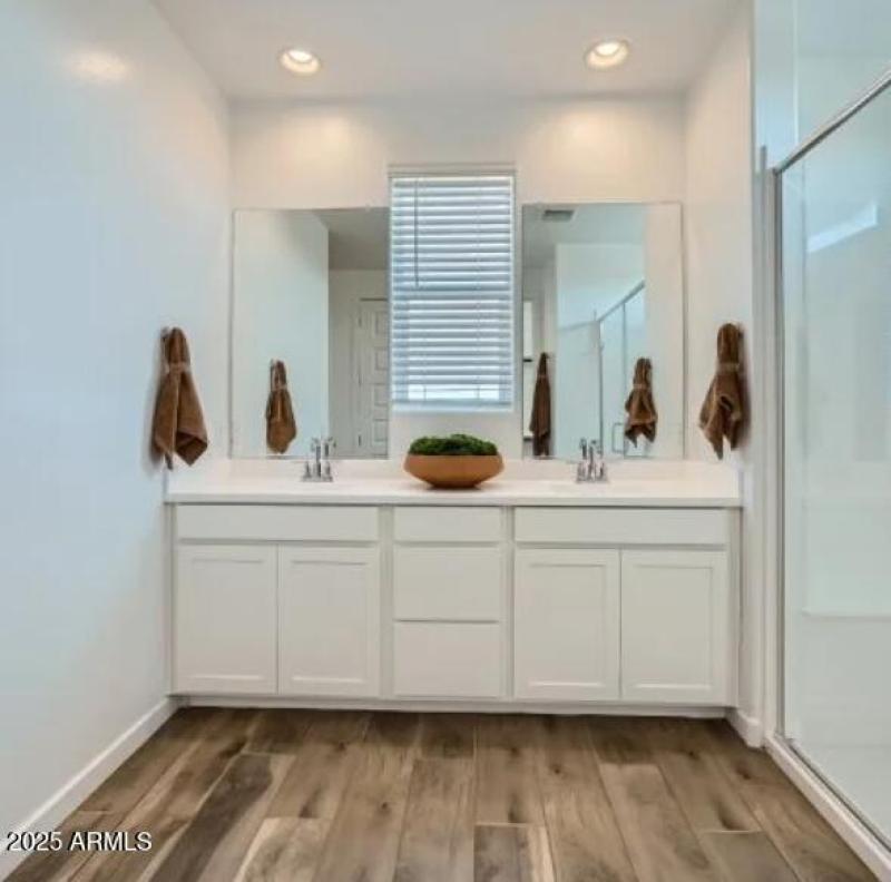 Owners Bath