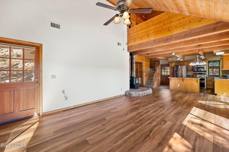 5-Living Room_1