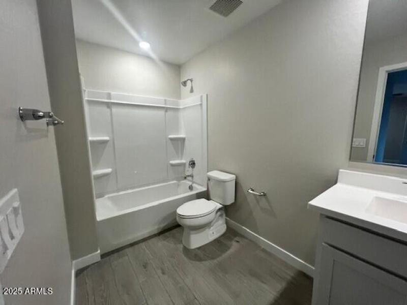 BR35 Lot 160 Bath4
