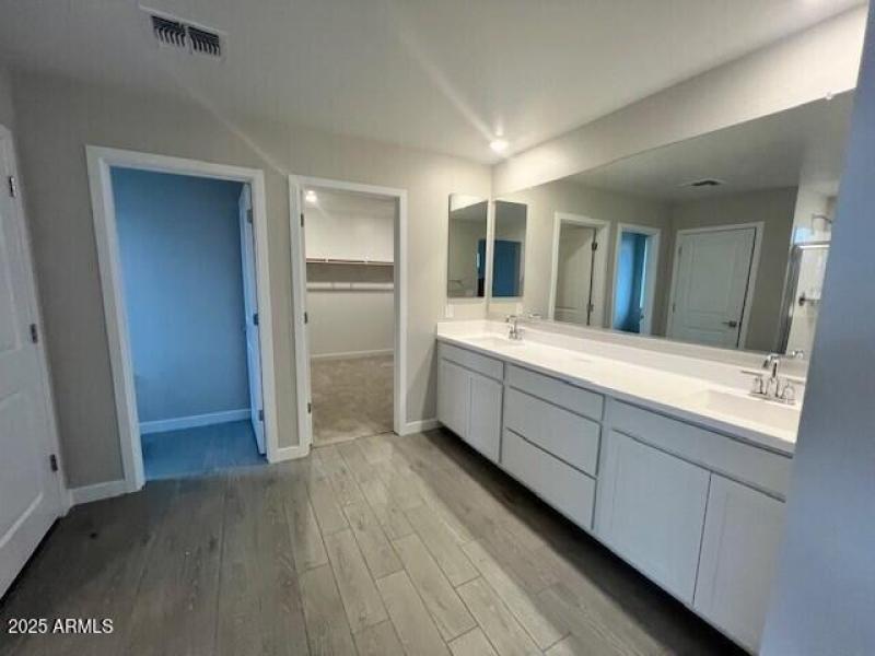 BR35 Lot 160 PR Bath