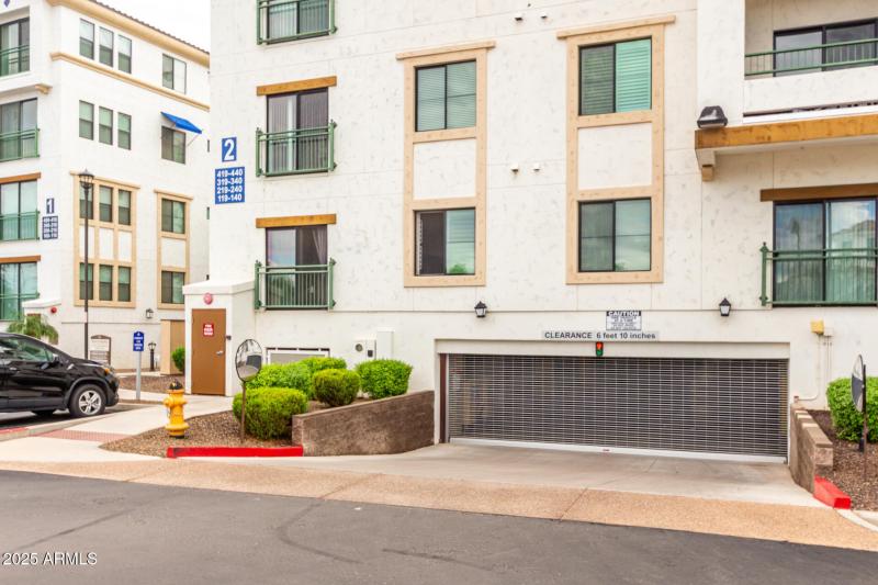 30 Queen Creek