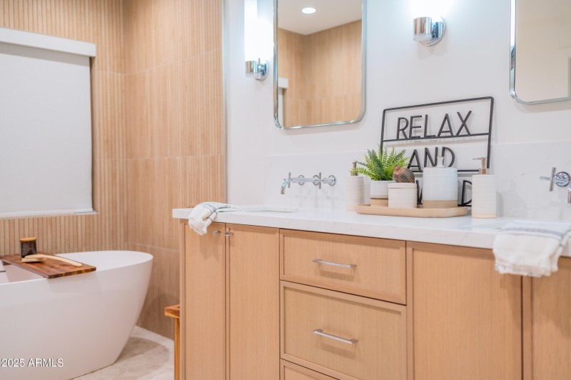 primary_bath_detail_1