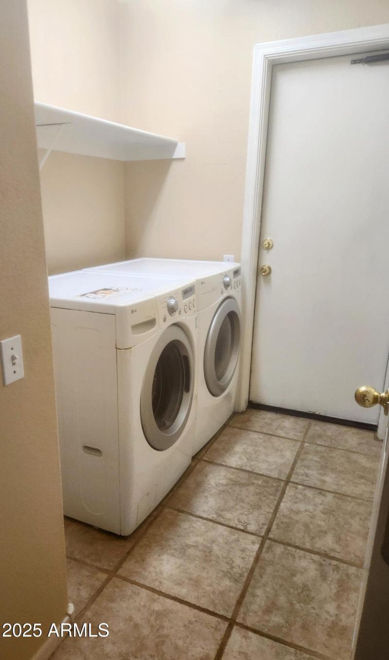 laundry.garage door