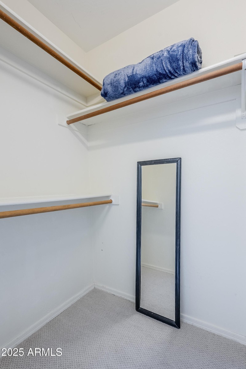 Walk-in Closet Bdrm 2