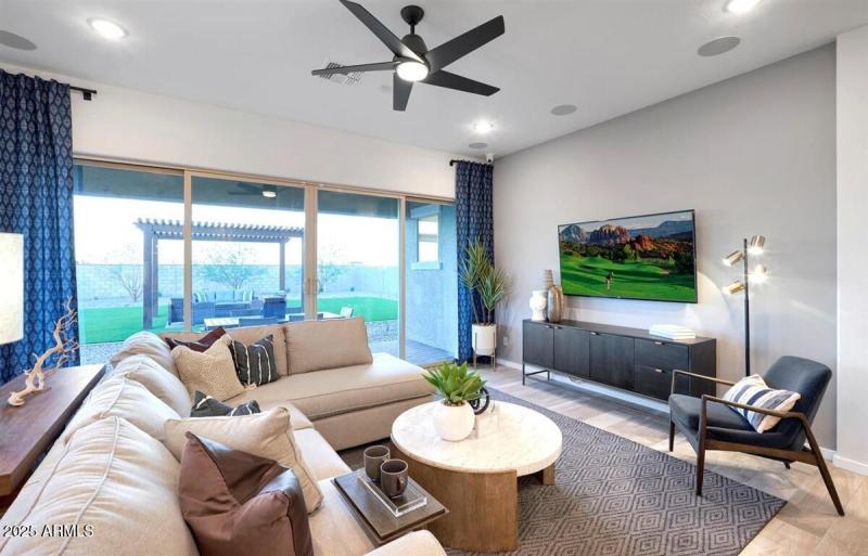 GREAT ROOM